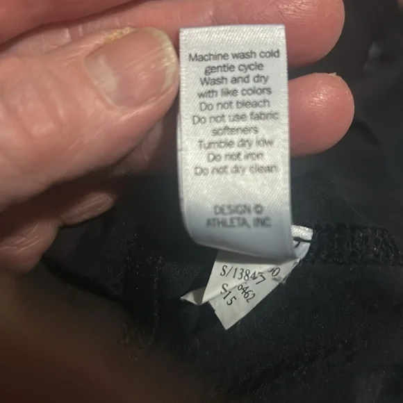 Athleta size small crop leggings - Picture 7 of 9